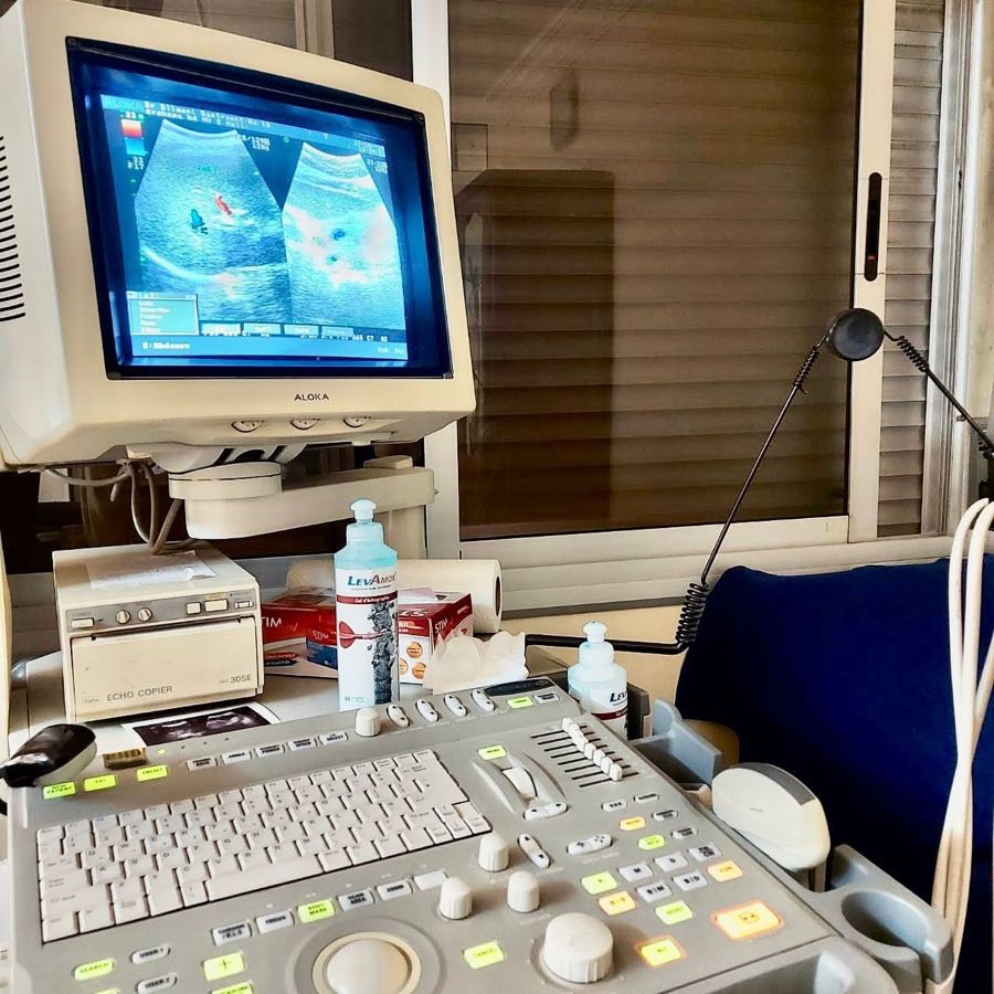 Appareil d'échographie du cabinet